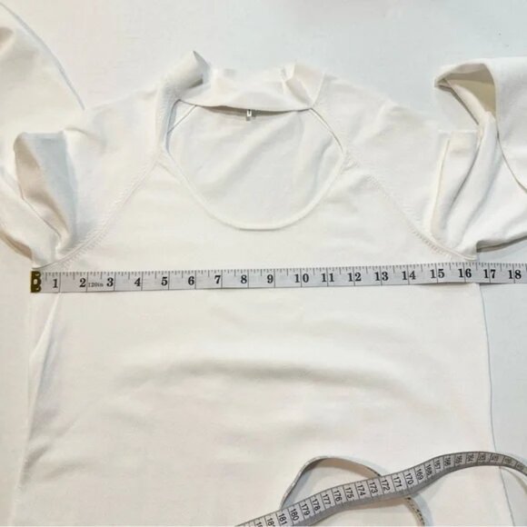 FRAME Cutout Sweater in Off White Long Sleeve Fitted, Size L - Picture 12 of 13